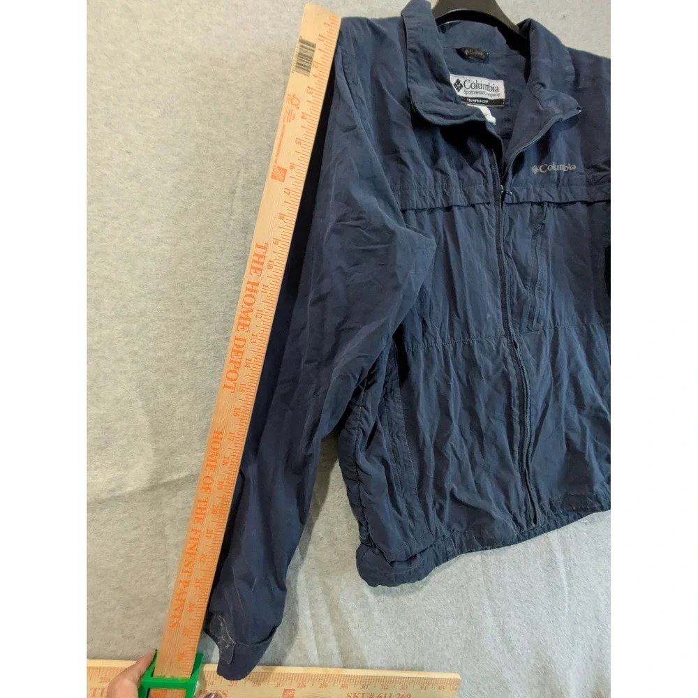 Columbia windbreaker jacket